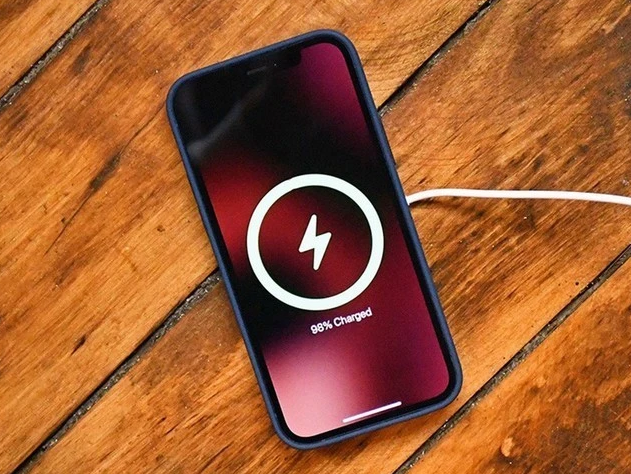 应城苹果手机维修分享iPhone 12可以随便充电吗 
